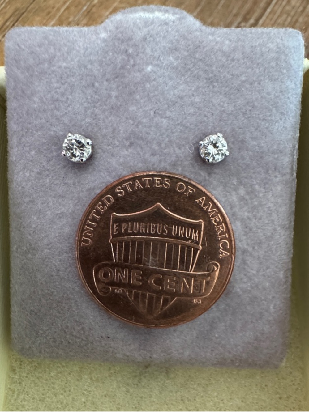 Natural Diamond Stud Earrings in 14K Gold - Picture 3 of 3